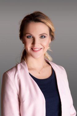 Gyöngyösiné Gutlébeth Nikoletta