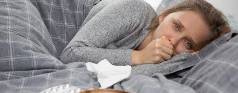 Asztmás tünetek éjszaka – 3 gyakori kiváló ok 