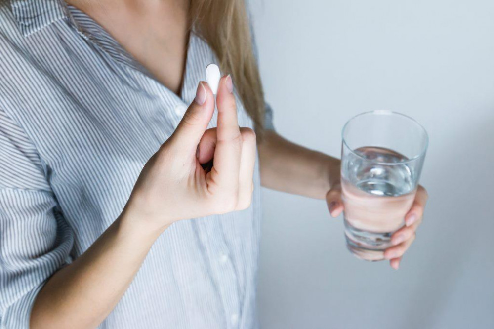 ízületi fájdalom fogamzásgátló tabletták szedése közben térdízületi tabletták vélemények